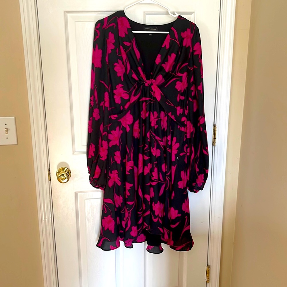 Fuchsia and black dress.